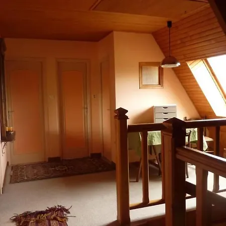 De Mo 펜션 Le Claux